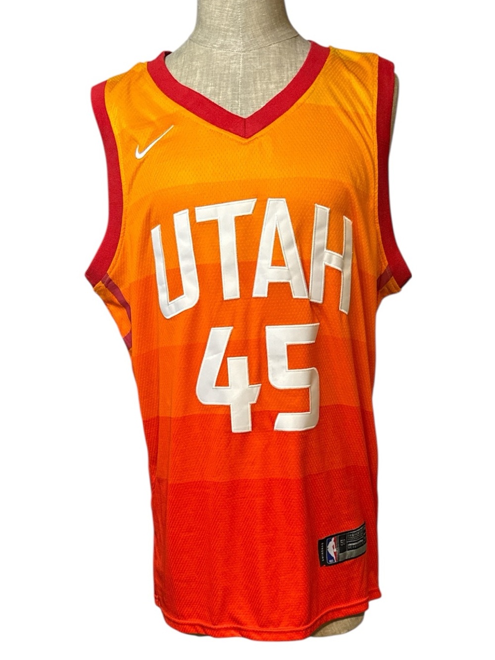 Nike NBA Utah Jazz Donovan Mitchell #45 Swingman Jersey Size 50 Men’s